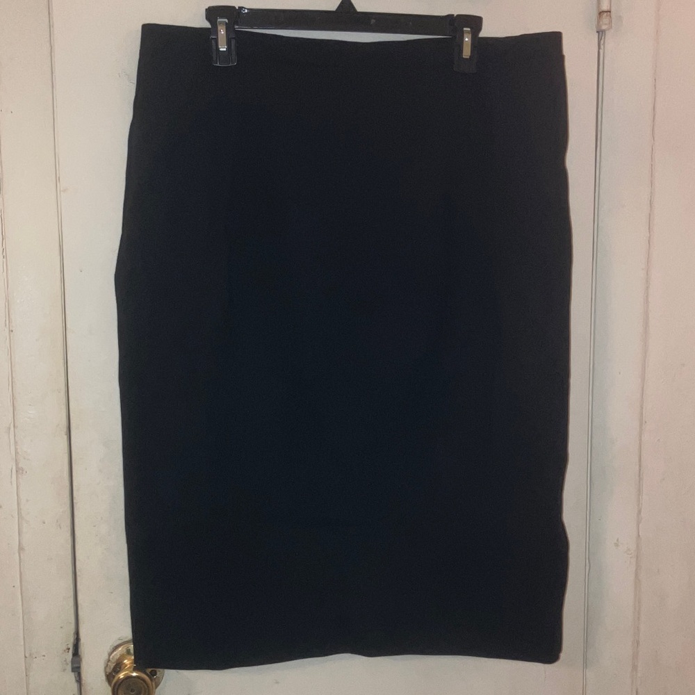 Wear & Flair straight pencil extra large fit Black Skirt 2X